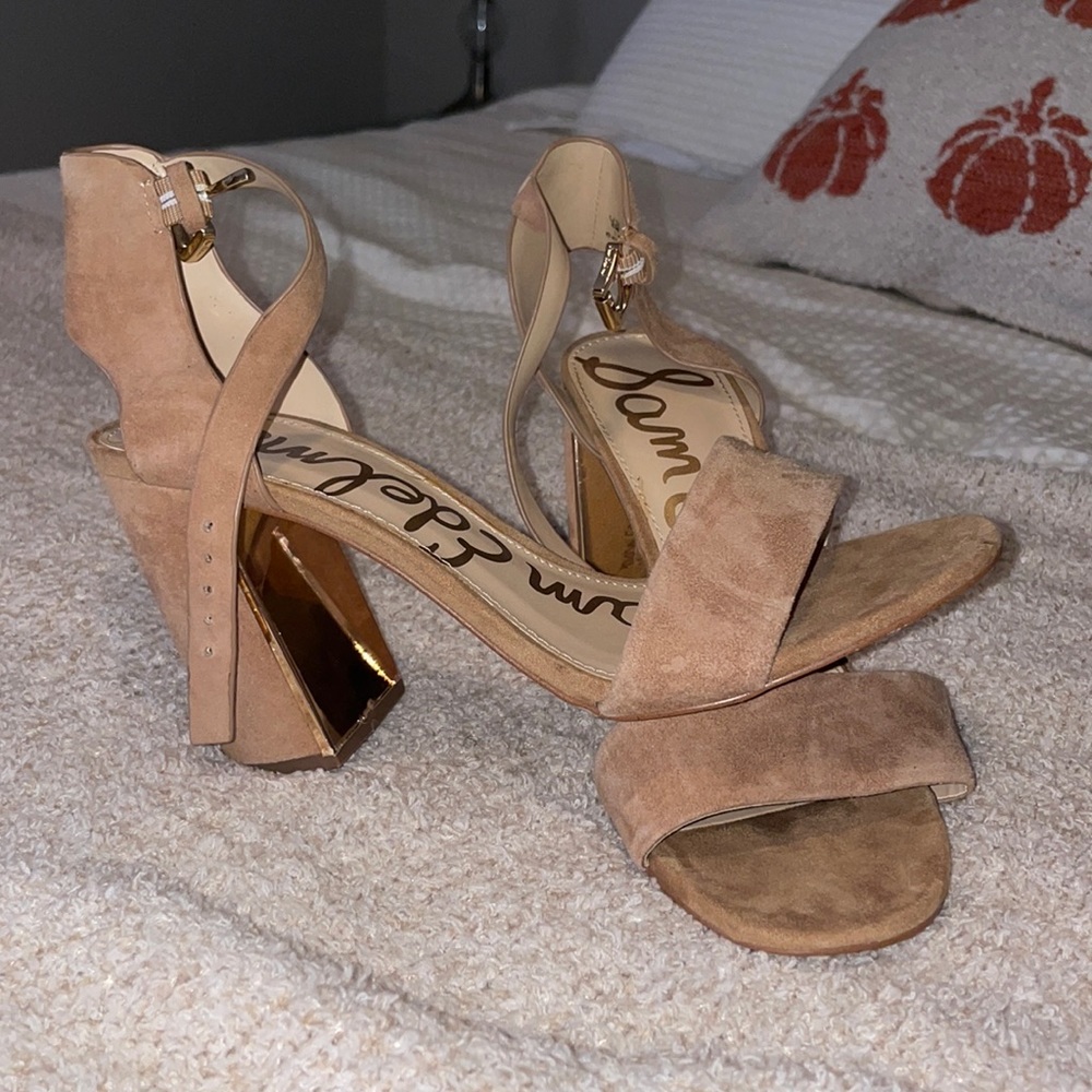 Sam Edelman Chunky Heels in Tan Suede